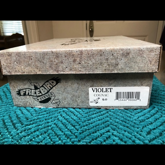 [SOLD] BNIB Freebird by Steven Violet 9.0 Cognac - Picture 2 of 9